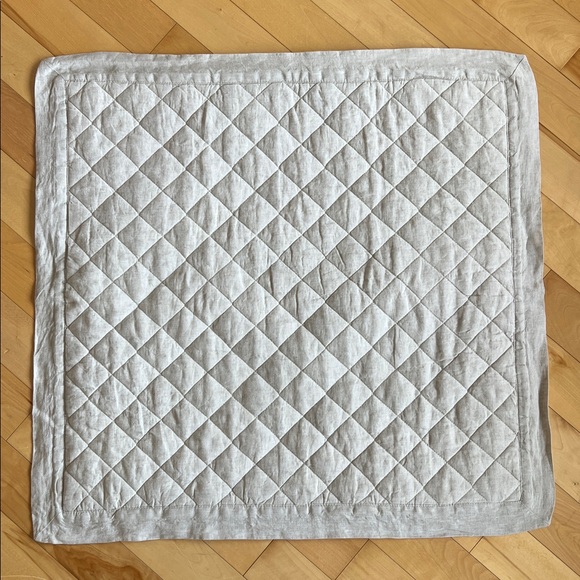 POTTERY BARN Belgian Flax Linen Diamond Quilted Shams - EURO. ✨ set of 2 - Picture 3 of 6